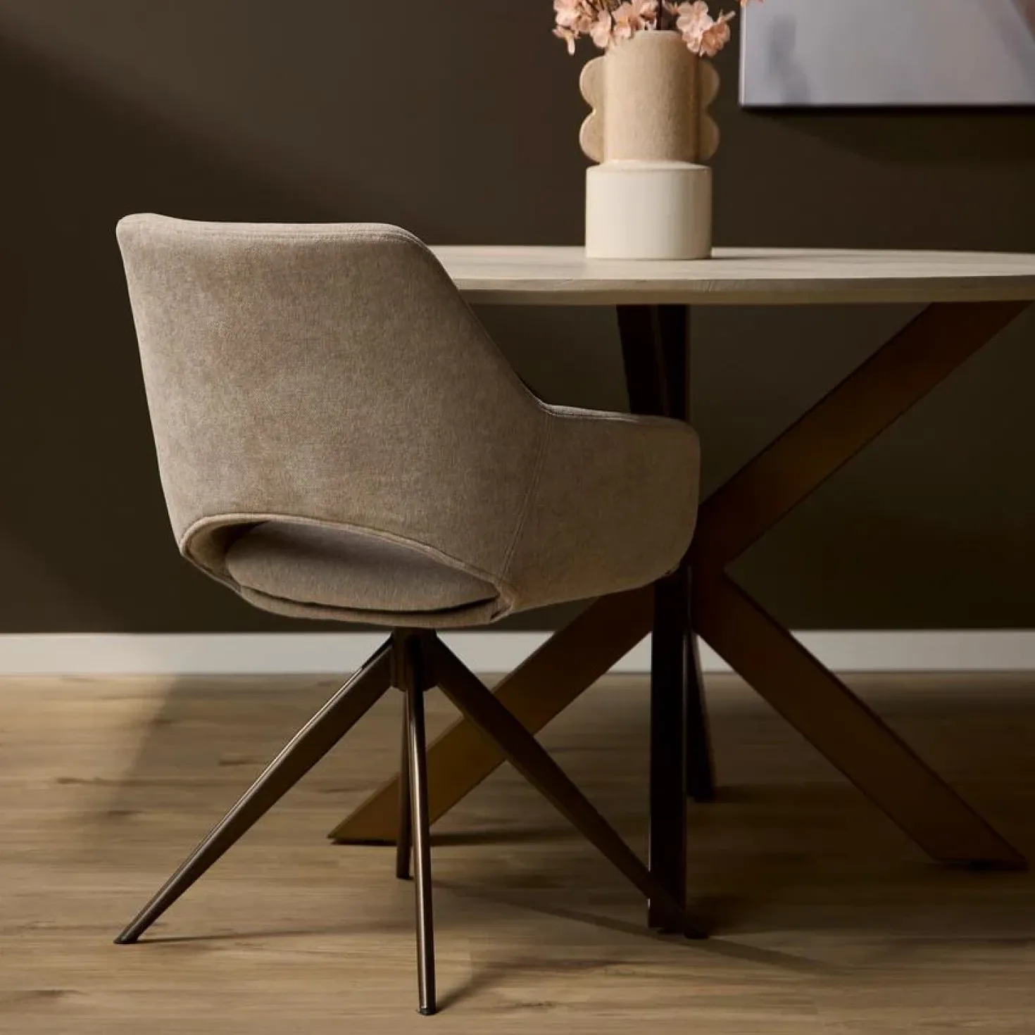 Alec Eetkamerstoel Beige