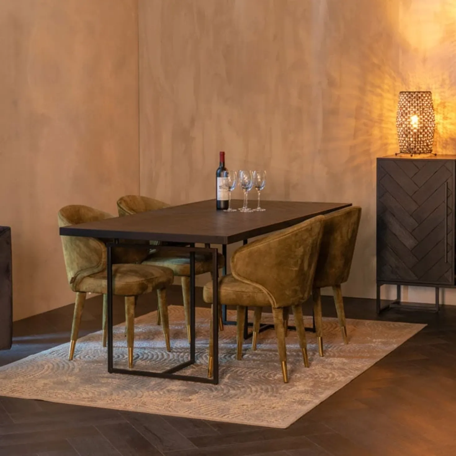 Dutchbone Eetkamertafel Class 180x90cm zwart