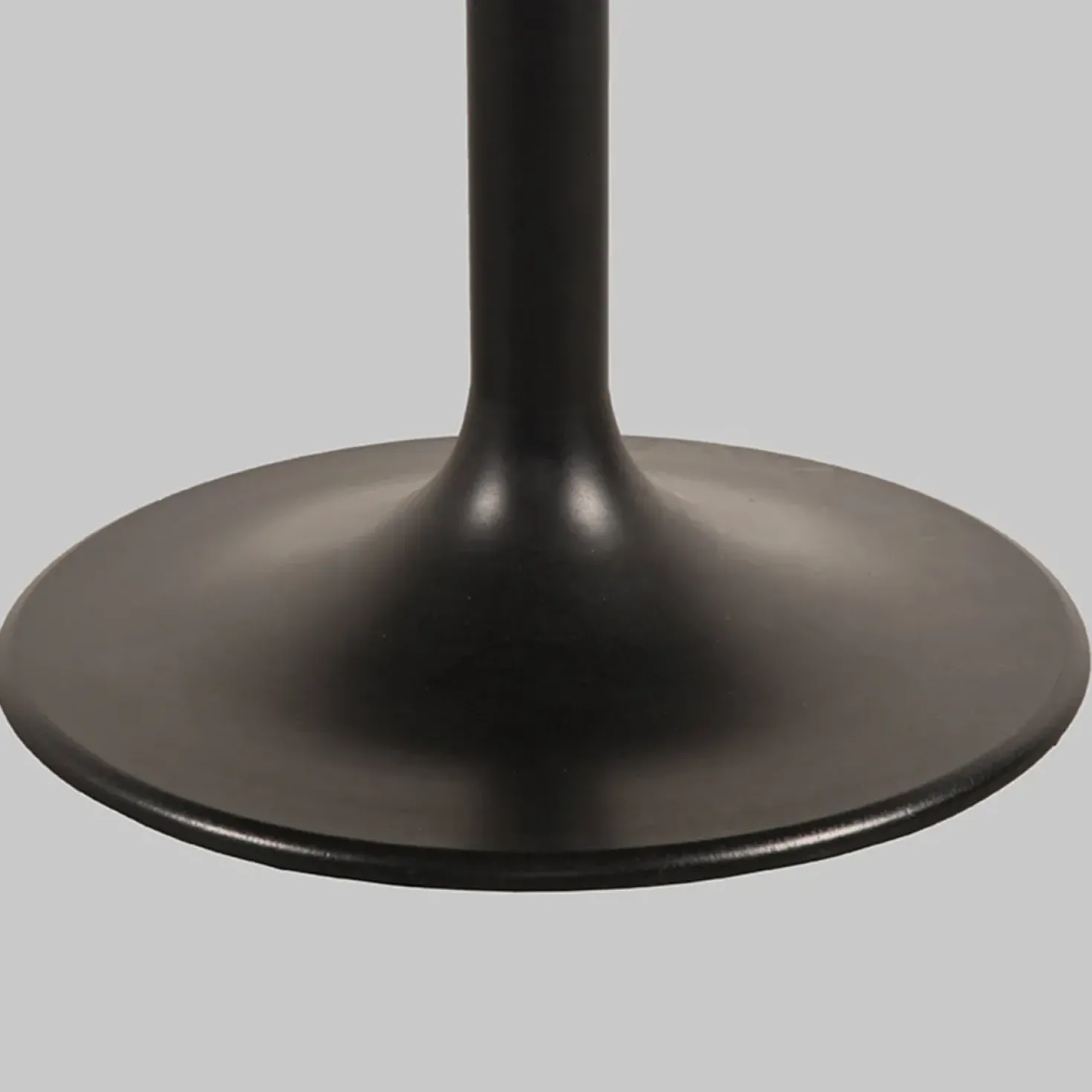 Eetkamertafel Otto Espresso Mangohout 130cm