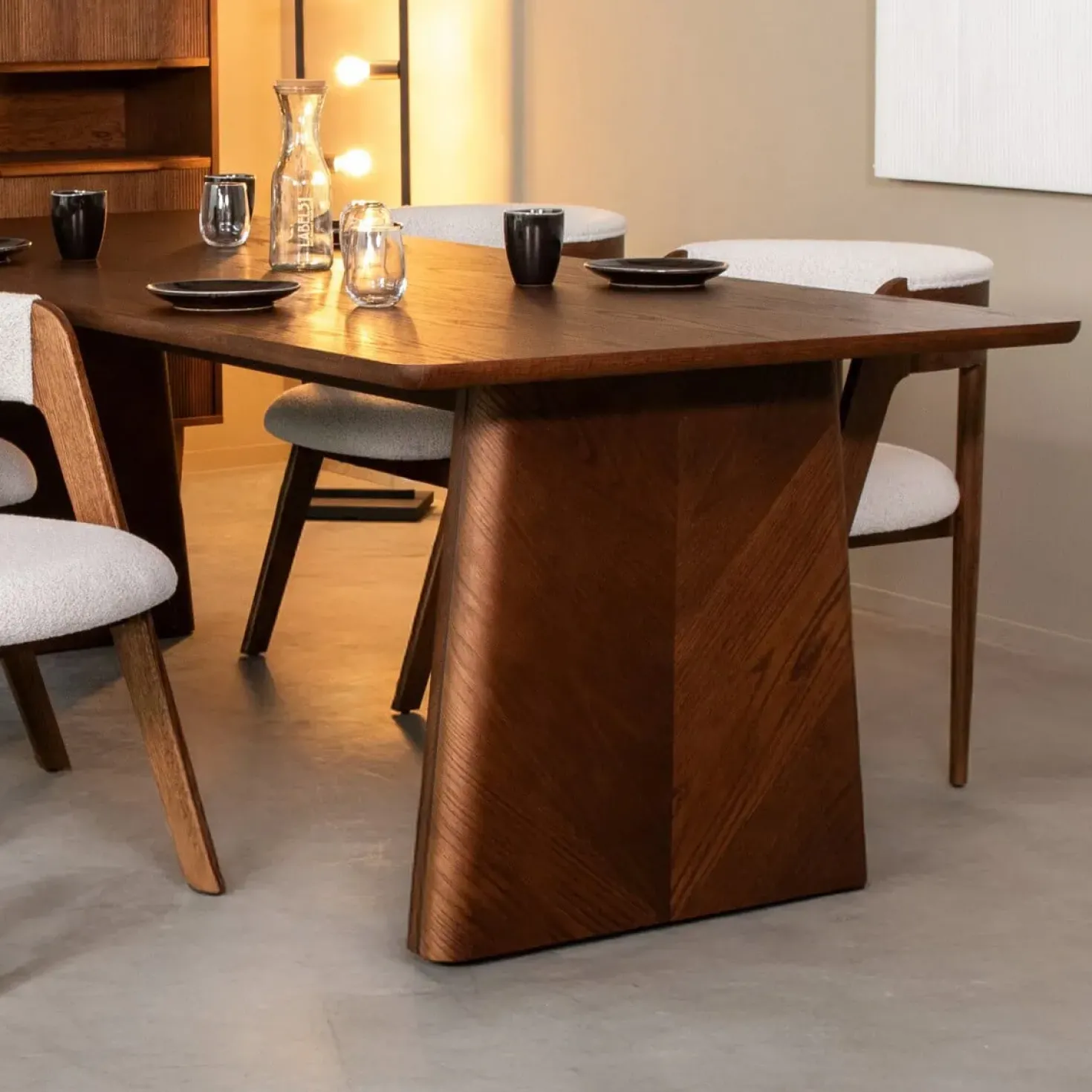 Eettafel Jule Bruin Eikenhout 210cm