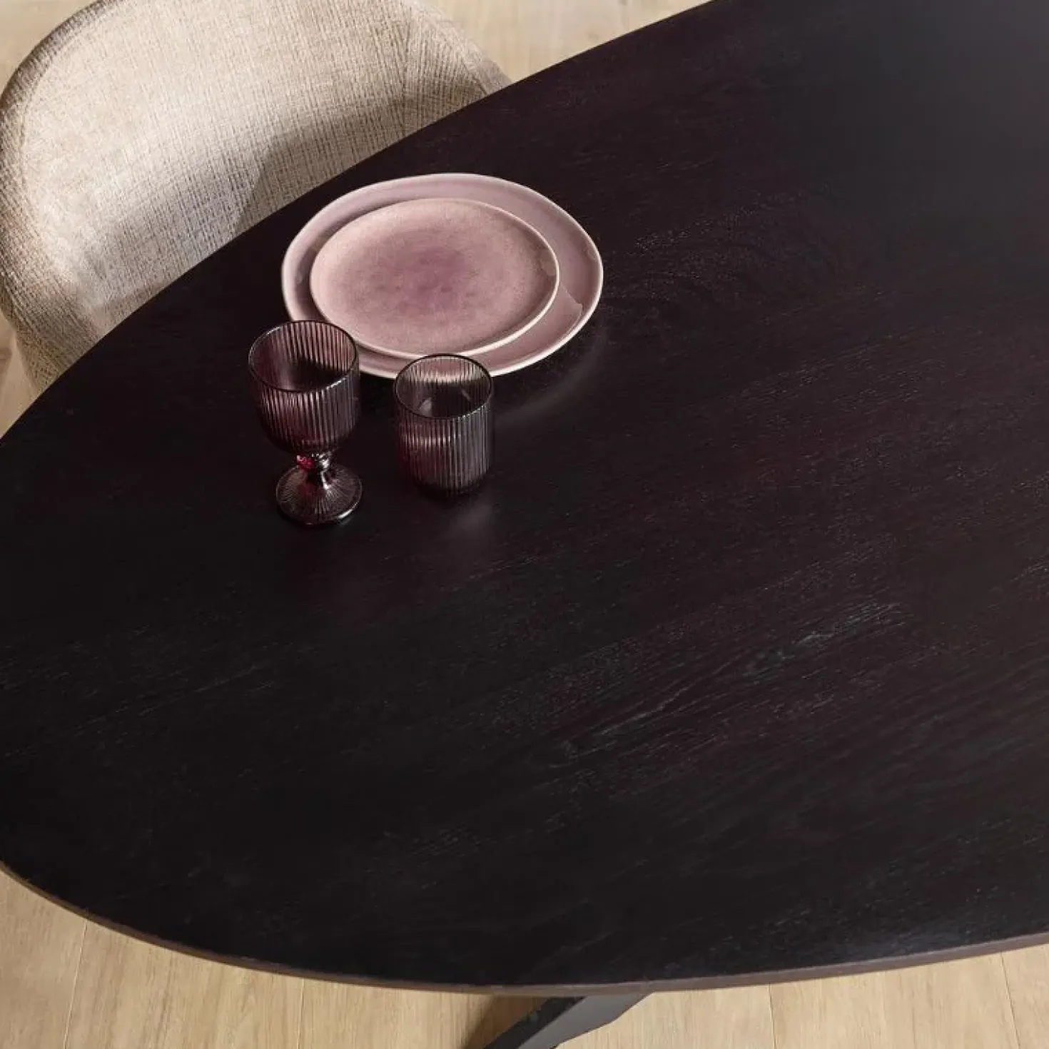 Ferry Eettafel Ovaal Zwart Eiken 280 cm