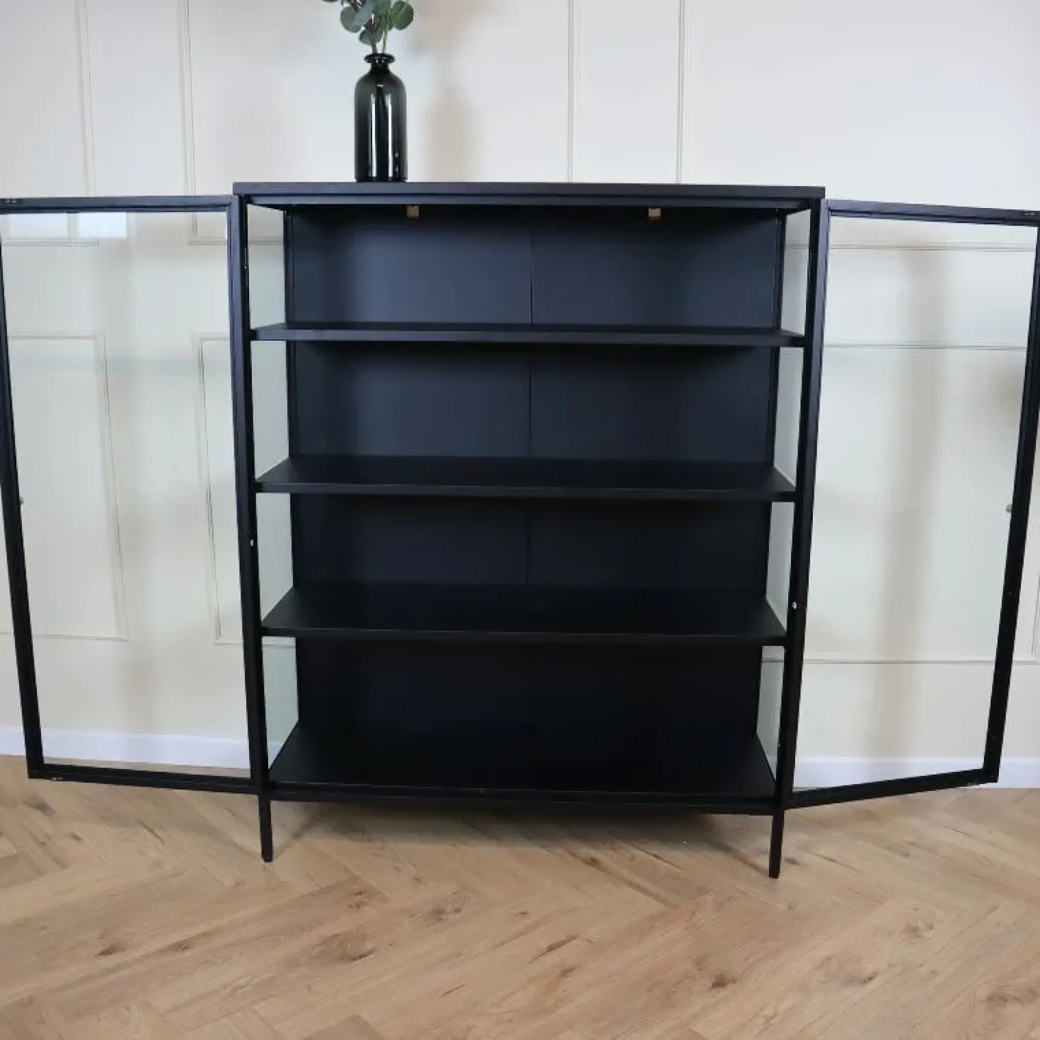 Kaya vitrinekast zwart metaal 110cm