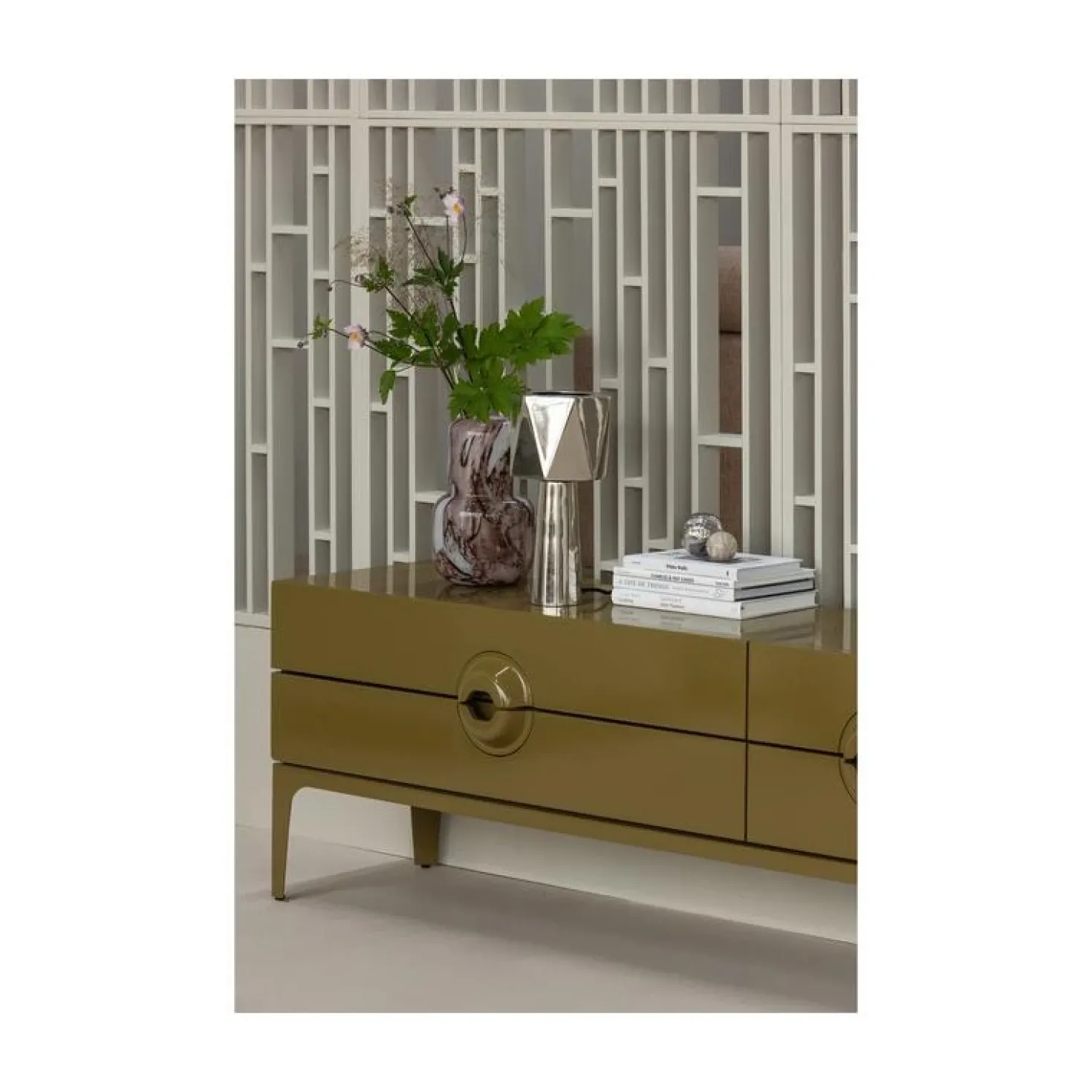 Merge TV Meubel Eucalyptushout Honinggeel 160cm