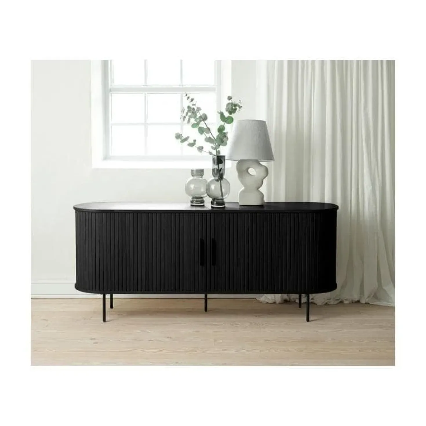 Nita Dressoir Zwart 180cm