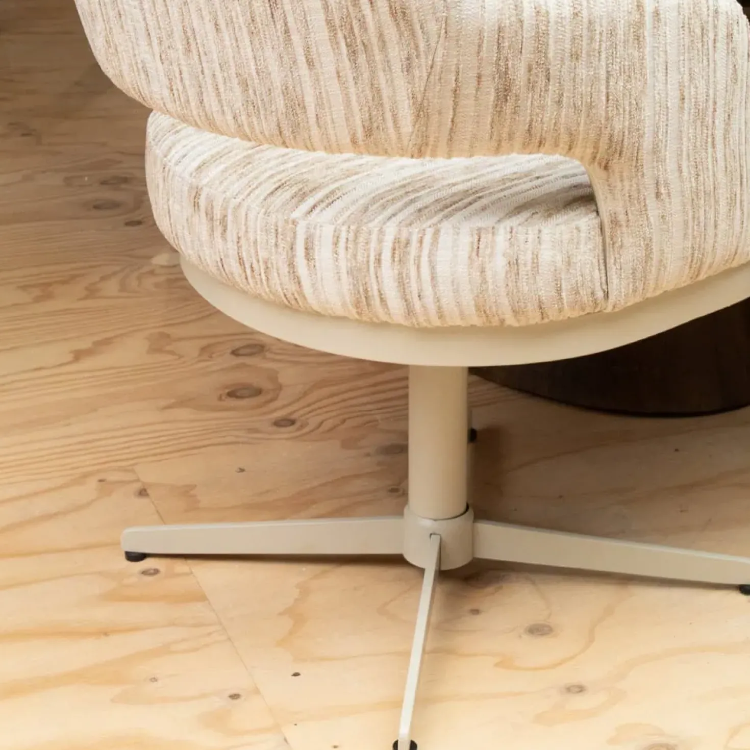 Novoli Eetkamerstoel - be stylish nature 01 Iras 360 beige