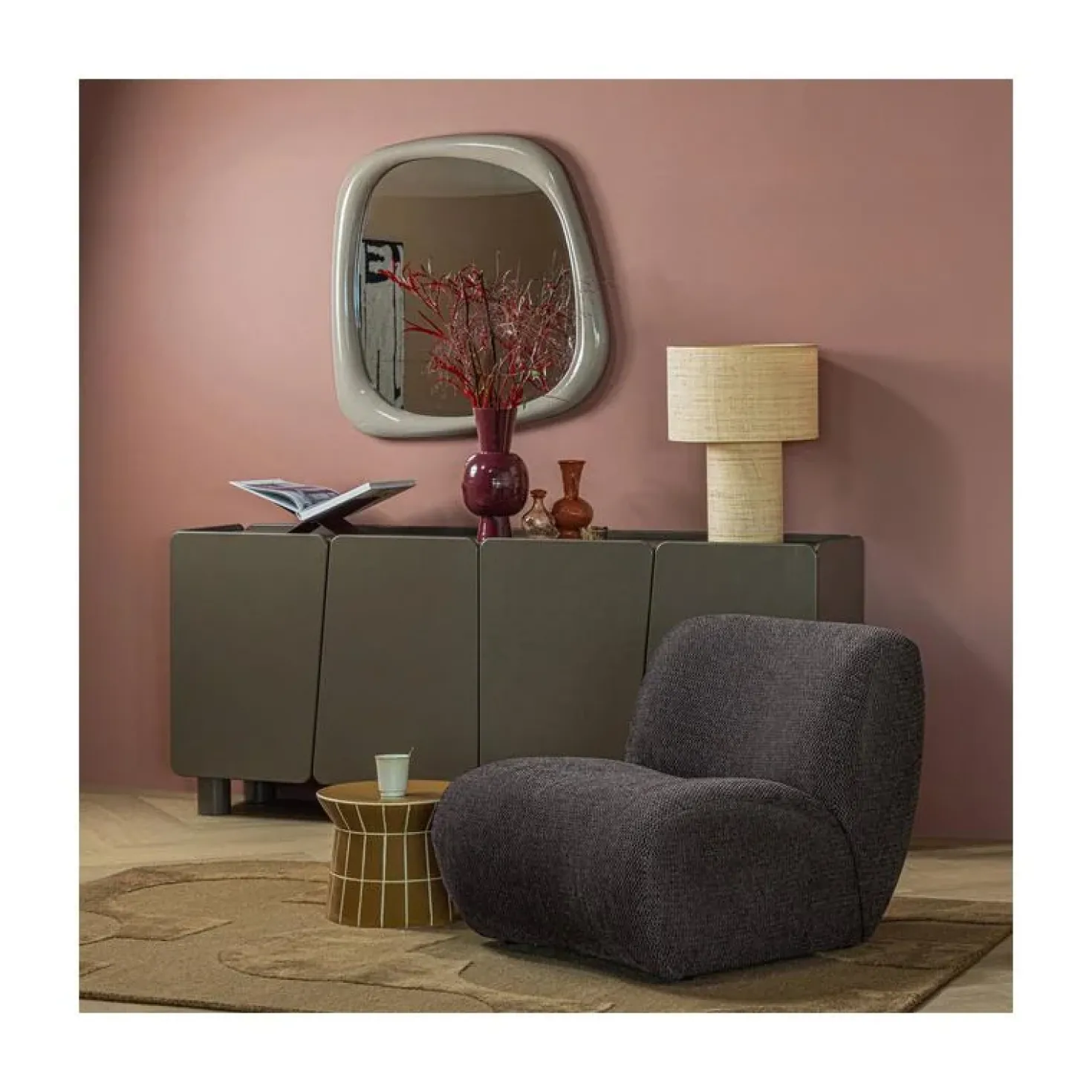 Plu Bijzettafel rond Honinggeel Ø38cm