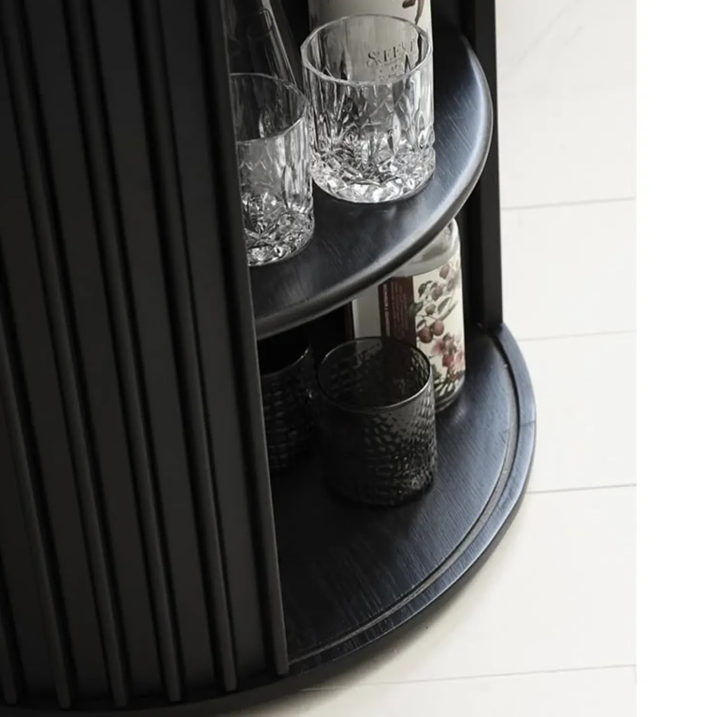 Sarita bijzettafel zwart eikenhoutfineer 60cm