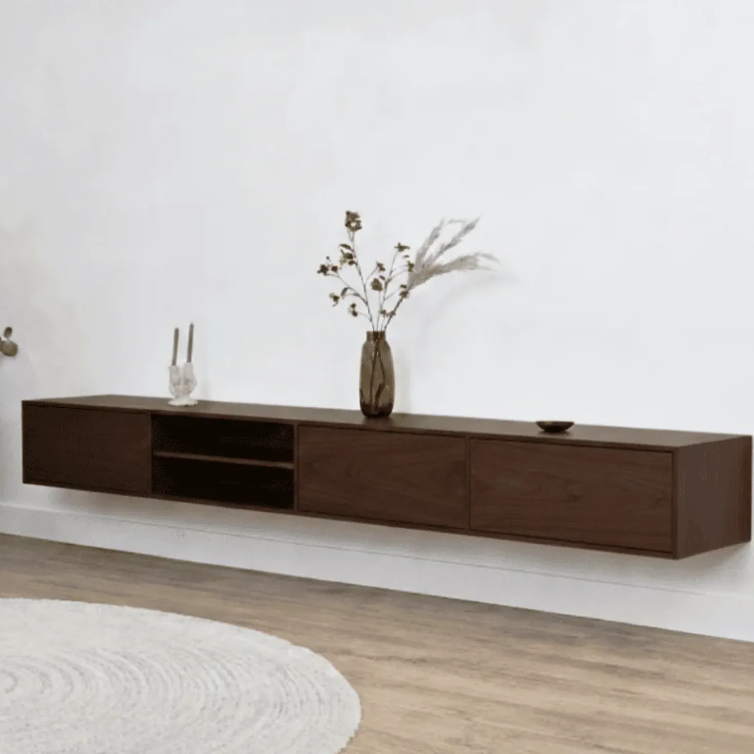 Sigge Zwevend Tv meubel walnoot 240cm