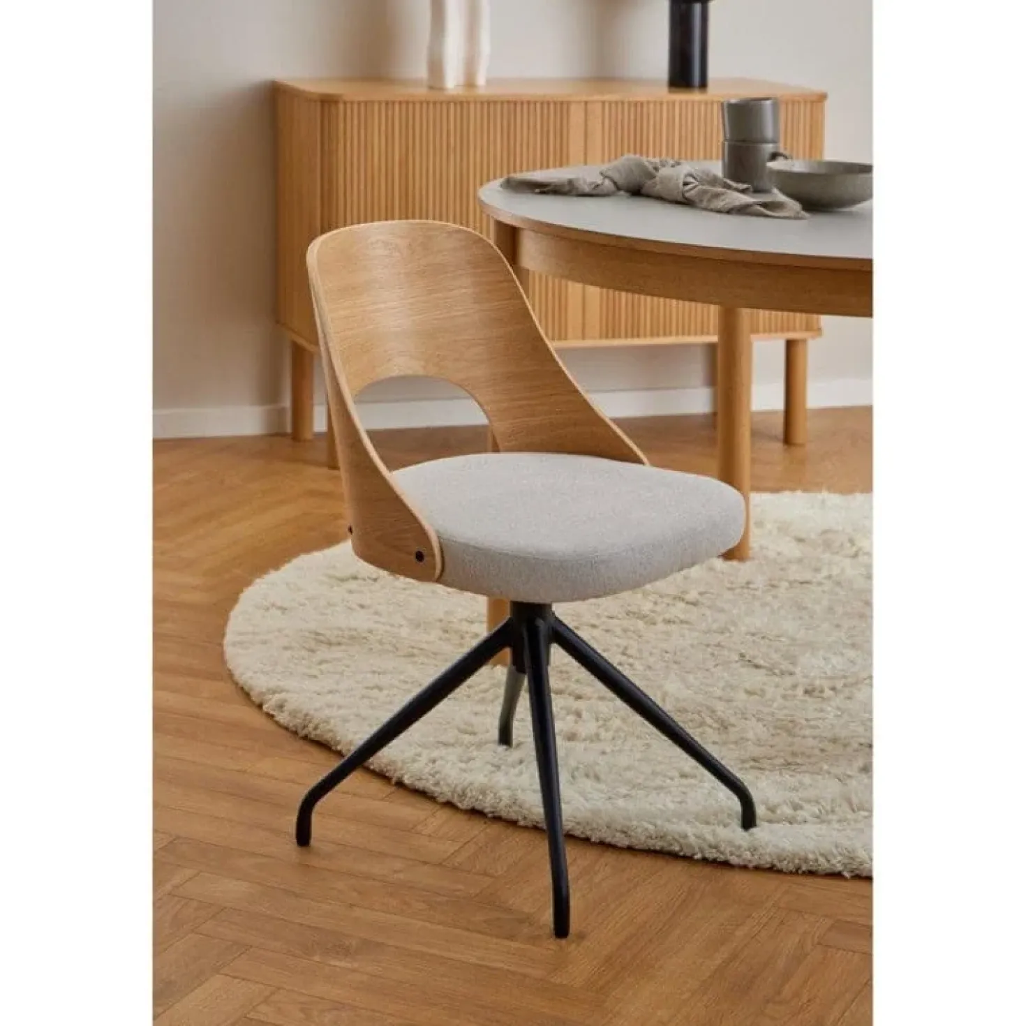 Varka Eetkamerstoel Beige